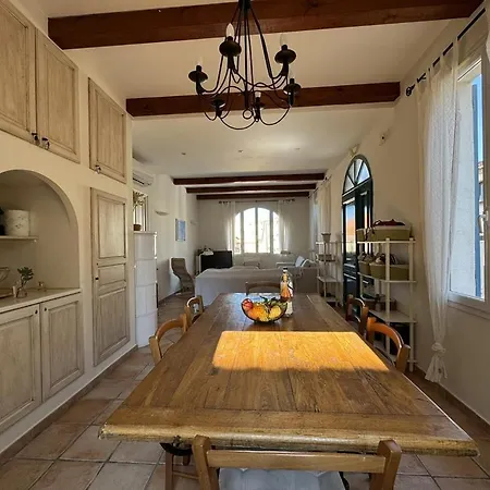 Villa Grande Maison Avec Vue Et Jacuzzi Au Coeur De *