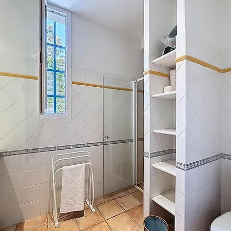 Villa Grande Maison Avec Vue Et Jacuzzi Au Coeur De Calvi (Corsica)