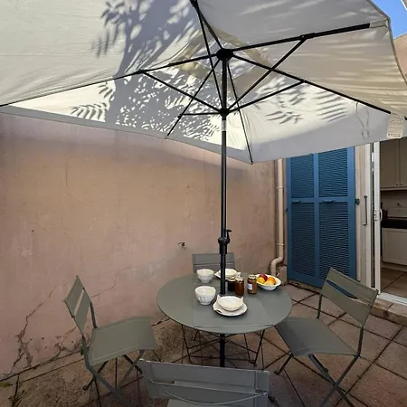 Grande Maison Avec Vue Et Jacuzzi Au Coeur De Villa *