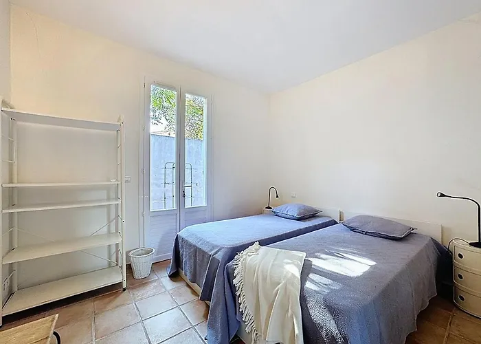 Villa Grande Maison Avec Vue Et Jacuzzi Au Coeur De Calvi (Corsica)