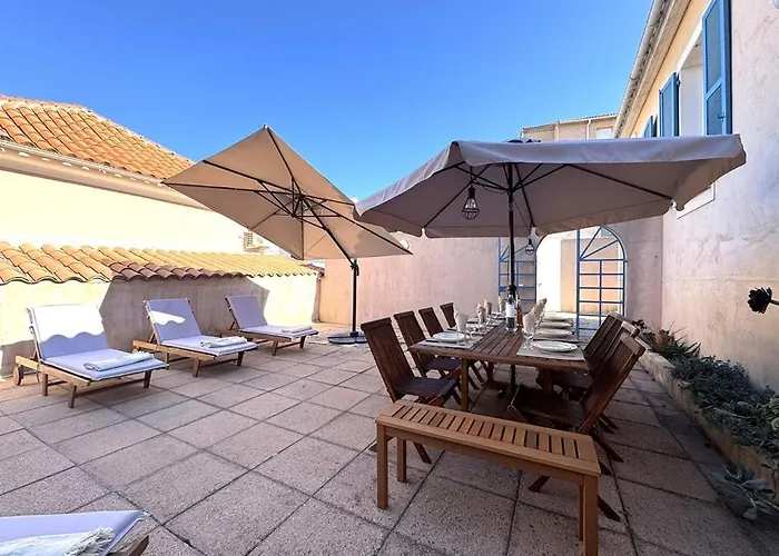 Villa Grande Maison Avec Vue Et Jacuzzi Au Coeur De